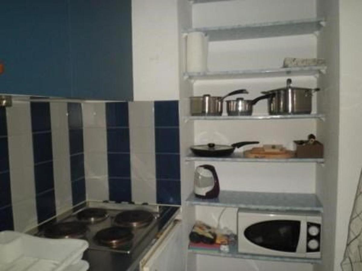 Studio Cabine A 200M De Port Frejus, Plage, Commerces, Terrasse, 4 Couchages, Menage Inclus - Fr-1-226A-31 Екстериор снимка